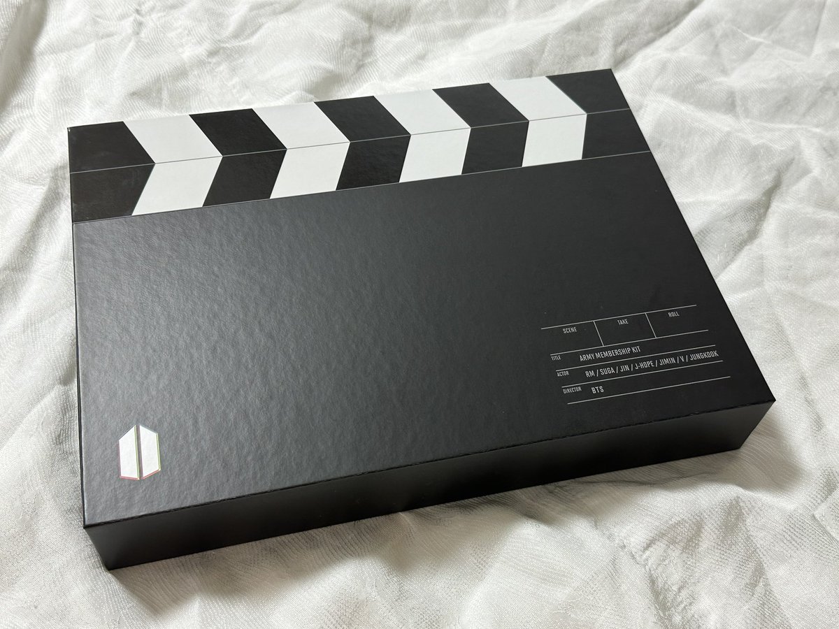 printemps_rond's tweet photo. 방탄 BTS 멤버쉽 키트 2.0

구성품은 사진 참고해주세요.
사진 진

😃
https://t.co/5rCW0o4dkG
방탄소년단 BTS 남준 rm 석진 jin 윤기 suag 호석 jhope 지민 jimin 태형 v 정국 jk 포카 굿즈 매직샵 시그 시즌그리팅 멤버쉽키트 매직샵 딥디 방탄포카 방탄윈패 윈터패키지 판매 양도 sell https://t.co/rv704tMH3c