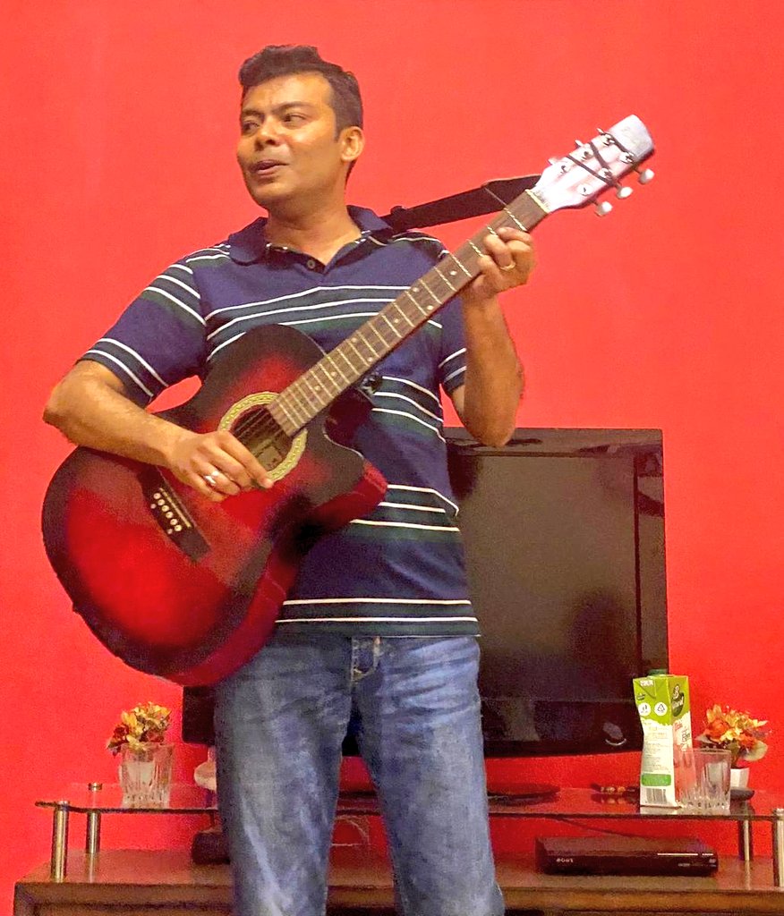 SamratLabMohali's tweet photo. Scientists of Twitter! The world needs more reminders that we're living, breathing human beings.     Quote tweet this with a picture of you doing not-science.

I'm paying guitar and singing an old Bollywood Kishore Kumar song in a lab get-together at our apartment last summer.😊 https://t.co/Sh0cowQDWF