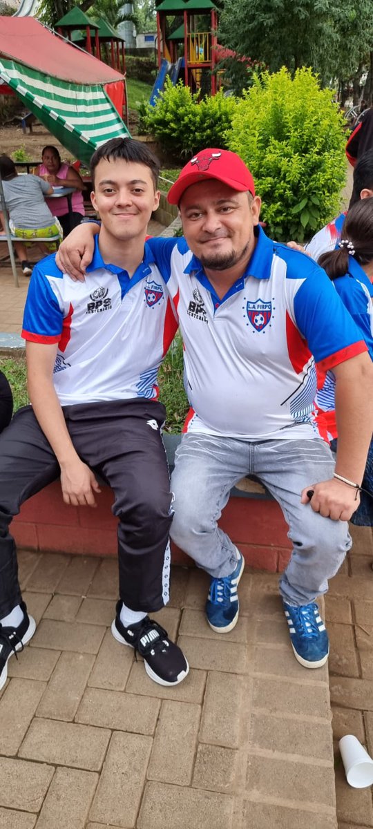 JohnnyBPS12's tweet photo. El Amor de mi vida. Diego Murillo (piwi Jr)viva Firpo Carajo.... https://t.co/JMMv9Q7sZS