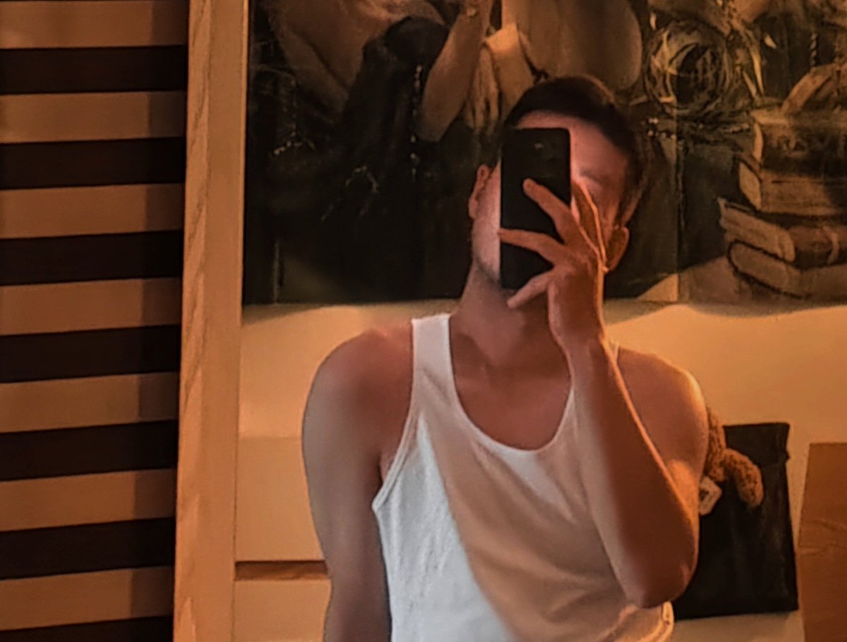 ㊗️我们都能
在鸡零狗碎里✨
找到闪闪的快乐🥤