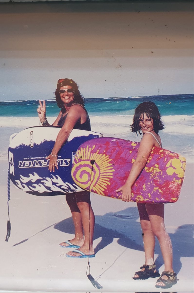 puffedtweet's tweet photo. It's a looking through old holiday pics kinda dreich day.
Me and my daughter around 2003.
#TheCrane beach
#Barbados
#BoogieBoarding https://t.co/Svcum5RjKs