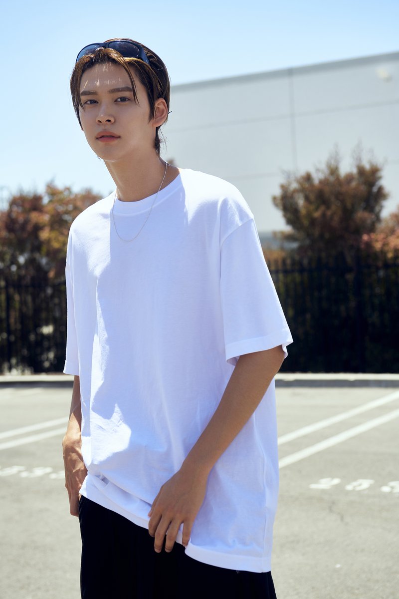 RIIZE_official's tweet image. Guitar Hunting Journey #1
#EUNSEOK #은석

【Get A Guitar - The 1st Single Album】
➫ 2023.09.04 6PM (KST)

💿Pre-save &amp;amp; Pre-order
riize.lnk.to/GetAGuitar

#RIIZE #라이즈
#RISEandREALIZE
#GetAGuitar #RIIZE_GetAGuitar