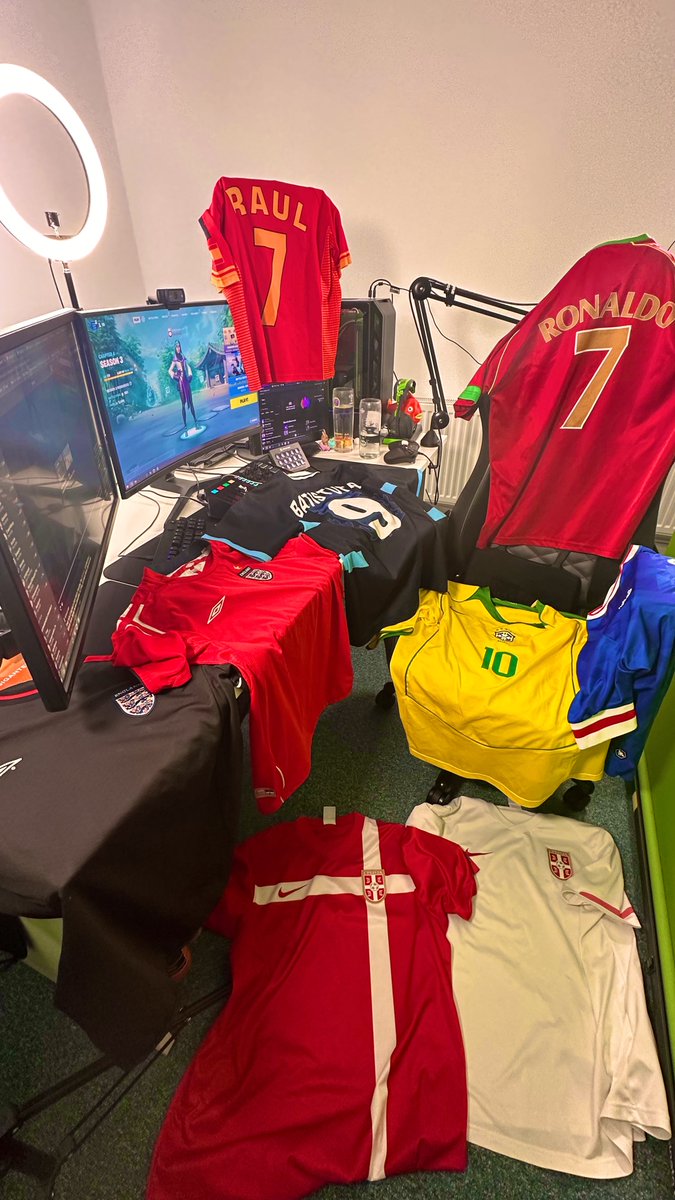 DJ Oli Leslie tweet media