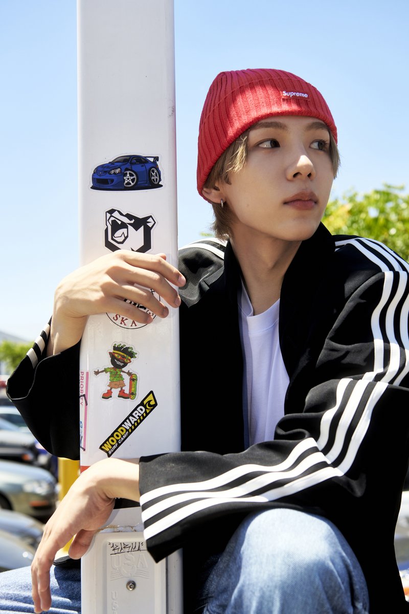 RIIZE_official's tweet image. Guitar Hunting Journey #1
#SHOTARO #쇼타로

【Get A Guitar - The 1st Single Album】
➫ 2023.09.04 6PM (KST)

💿Pre-save &amp;amp; Pre-order
riize.lnk.to/GetAGuitar

#RIIZE #라이즈
#RISEandREALIZE
#GetAGuitar #RIIZE_GetAGuitar