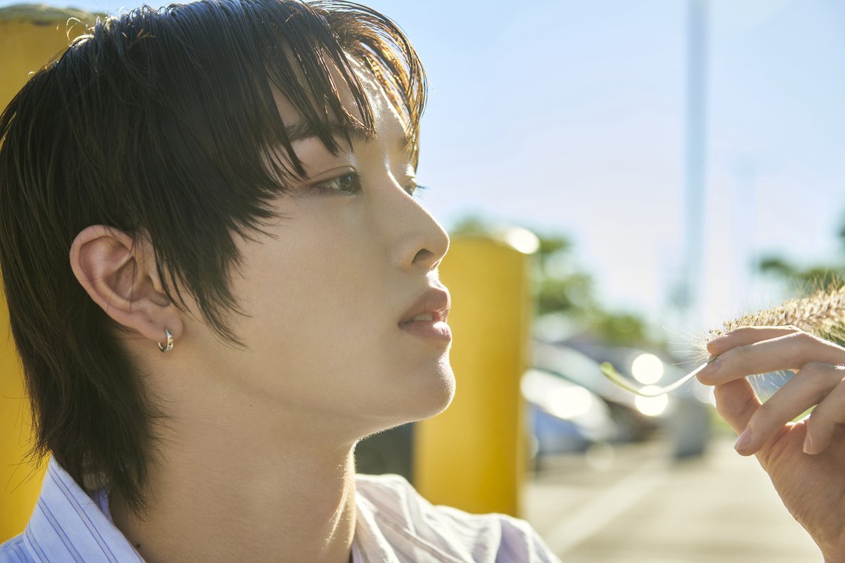 RIIZE_official's tweet image. Guitar Hunting Journey #1
#SUNGCHAN #성찬

【Get A Guitar - The 1st Single Album】
➫ 2023.09.04 6PM (KST)

💿Pre-save &amp;amp; Pre-order
riize.lnk.to/GetAGuitar

#RIIZE #라이즈
#RISEandREALIZE
#GetAGuitar #RIIZE_GetAGuitar