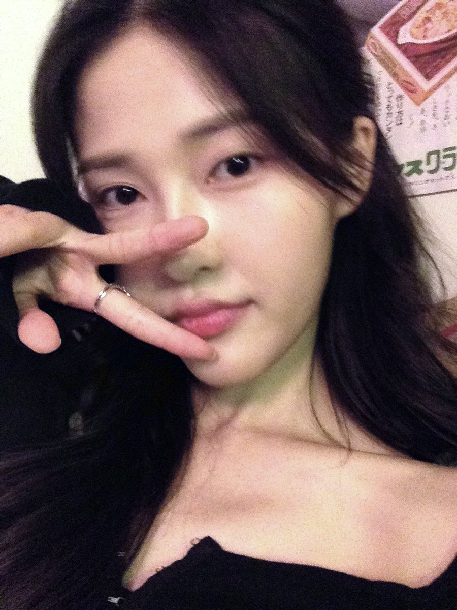 loa10a's tweet photo. 냐 https://t.co/uKgat4xNCx
