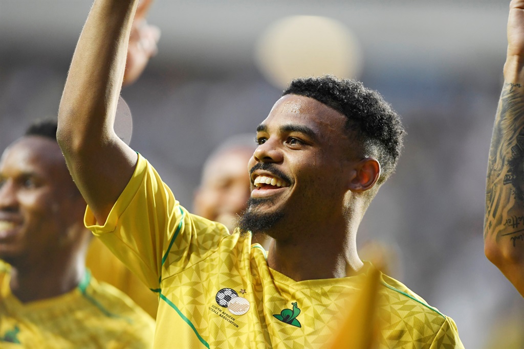 Well taken opener @LBFoster9, a few legends <a href="/bennimccarthy17/">Benni McCarthy</a>, <a href="/shaunBart9/">Shaun Bartlett</a>, <a href="/therealstevenpi/">Steven Pienaar</a>, <a href="/QuintonFortune/">Quinton Fortune ️</a>, the late #PhilMasinga, #albertjohanneson lit up the <a href="/premierleague/">Premier League</a> with goals! Keep Going! #Legends were here loom.ly/9gS6_Ko