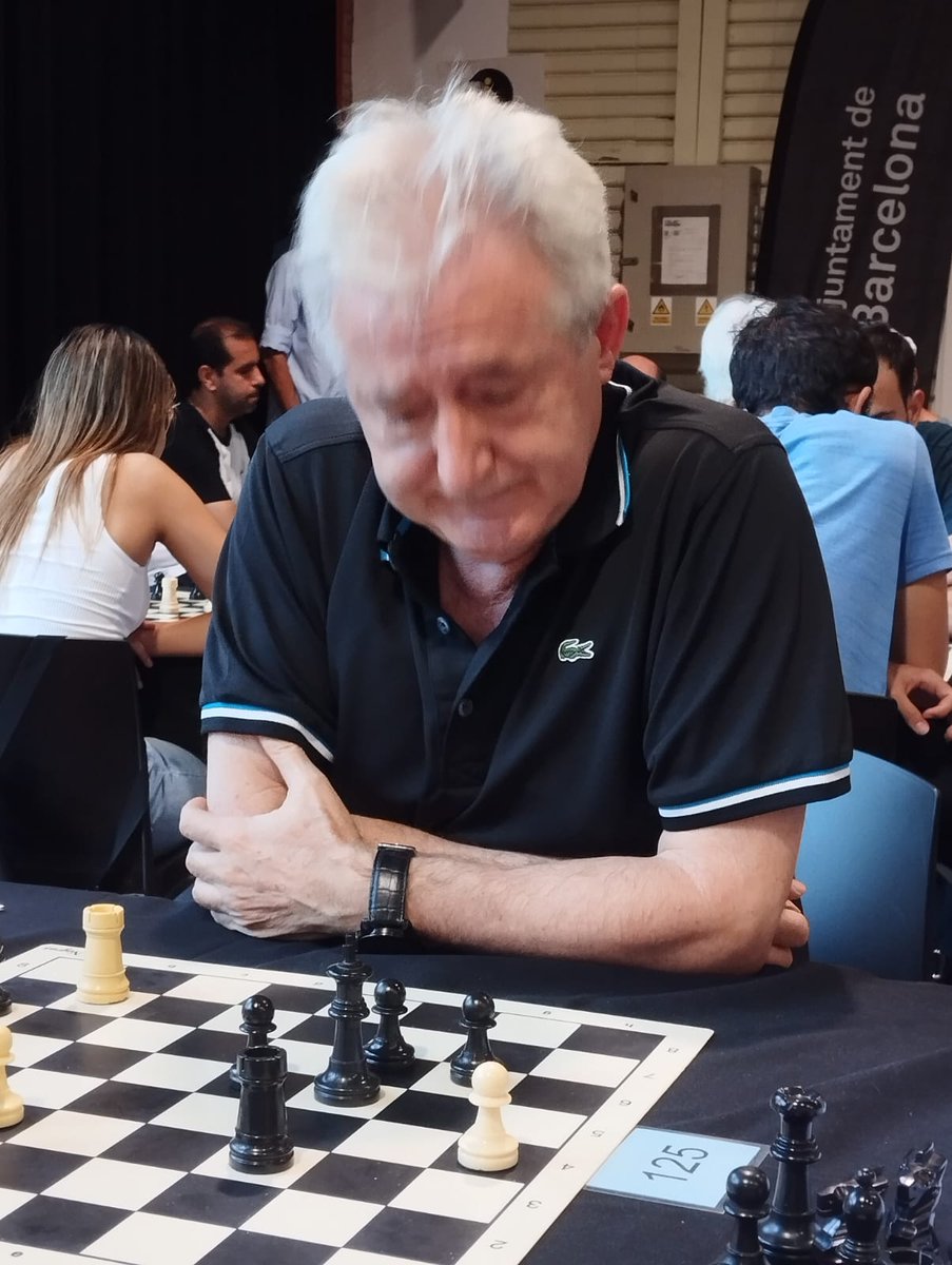 Finalitzat l'Obert Internacional de Sants - Ciutat de Barcelona. Un any més, a <a href="/CotxeresCasinet/">Casinet-Cotxeres</a> coincidint amb les festes del barri.
Els nostres jugadors al Grup A: MF Víctor Álvarez Albiol, MC Pau Moya Núñez i Francesc Alcaraz López.
Classificació final: chess-results.com/tnr783990.aspx…