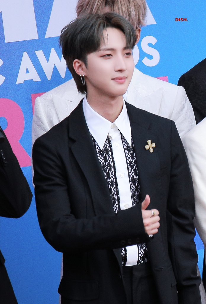 후이야 생일 축하해!! 
항상 고맙고 사랑해💚💚💚

#유니버스의_오아시스_후이 
#후이 #HUI
#이회택 #LEEHOETAEK