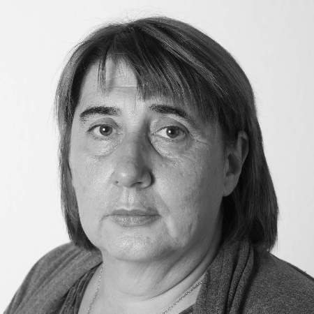 CommsAlg's tweet image. With immense pleasure we announce that Prof. Dolors Herbera from Universitat Autonoma de Barcelona and CRM is joining our board. She brings her experience in ring theory, module theory, homological algebra, and category theory. Welcome, Prof. Herbera, to our Editorial Board!