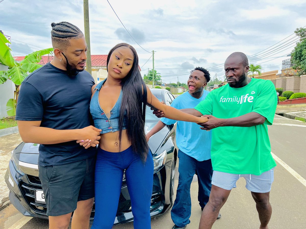 AFTER GOD,FEAR WOMEN😂😂JAMES GARDINER | <a href="/Efiaodo1/">EFIAODO</a> | AKABENEZER | KYEKYEKU | KOMPANY
youtu.be/g1pK4dNl0lk?si…