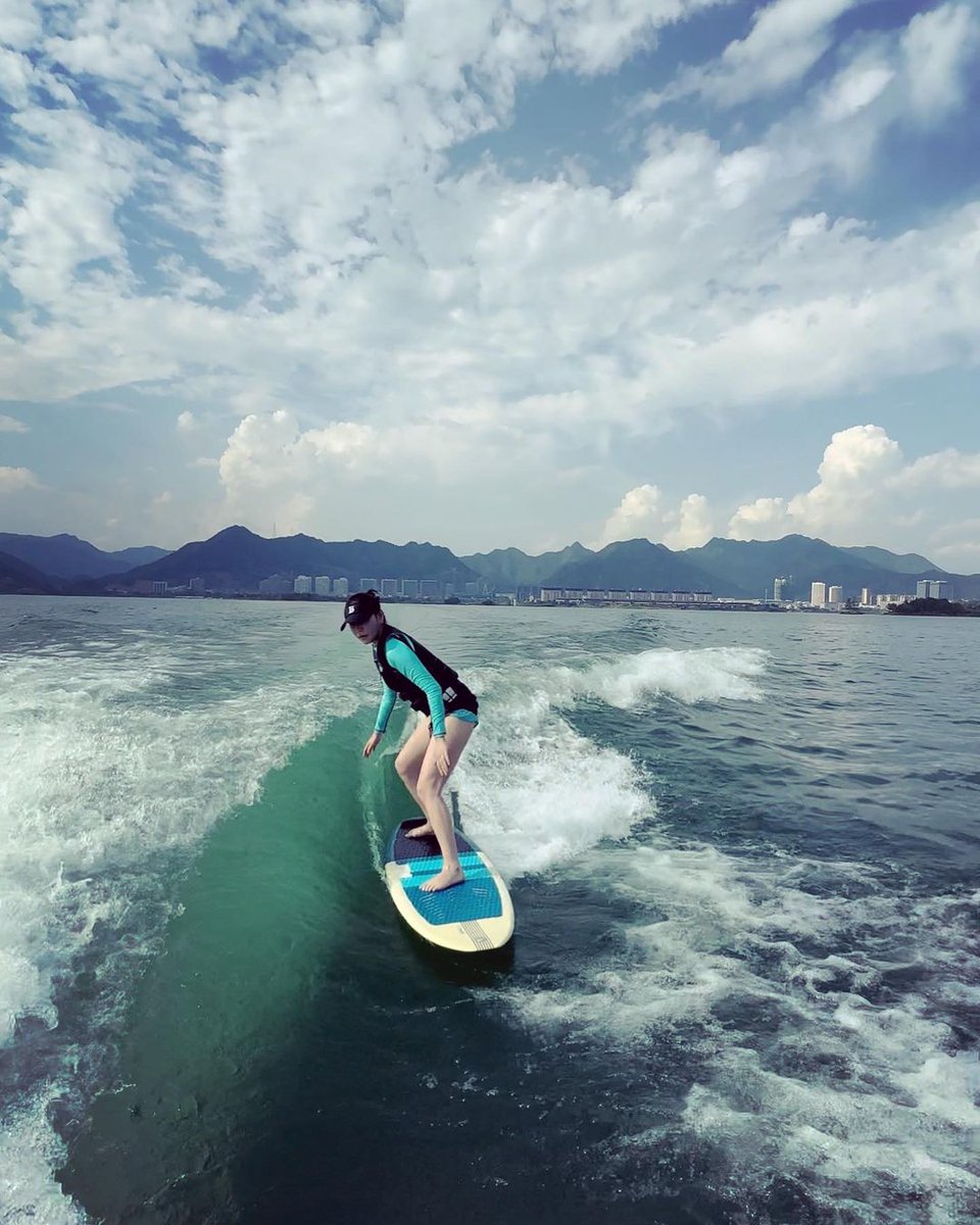qing71290's tweet photo. 🏄 https://t.co/1JP9z9Qttz