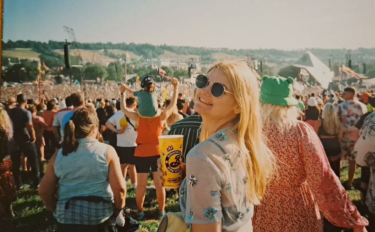 Quote tweet this with a picture of you doing not-science

#Glastonbury2023!