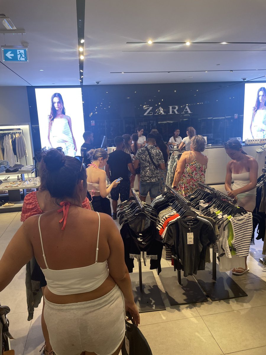 najdunn's tweet photo. @ZARA shocking experience at the counters at paphos, only 2 serving and other staff just mindlessly walking around 🤷‍♂️ https://t.co/4floBOU9LD