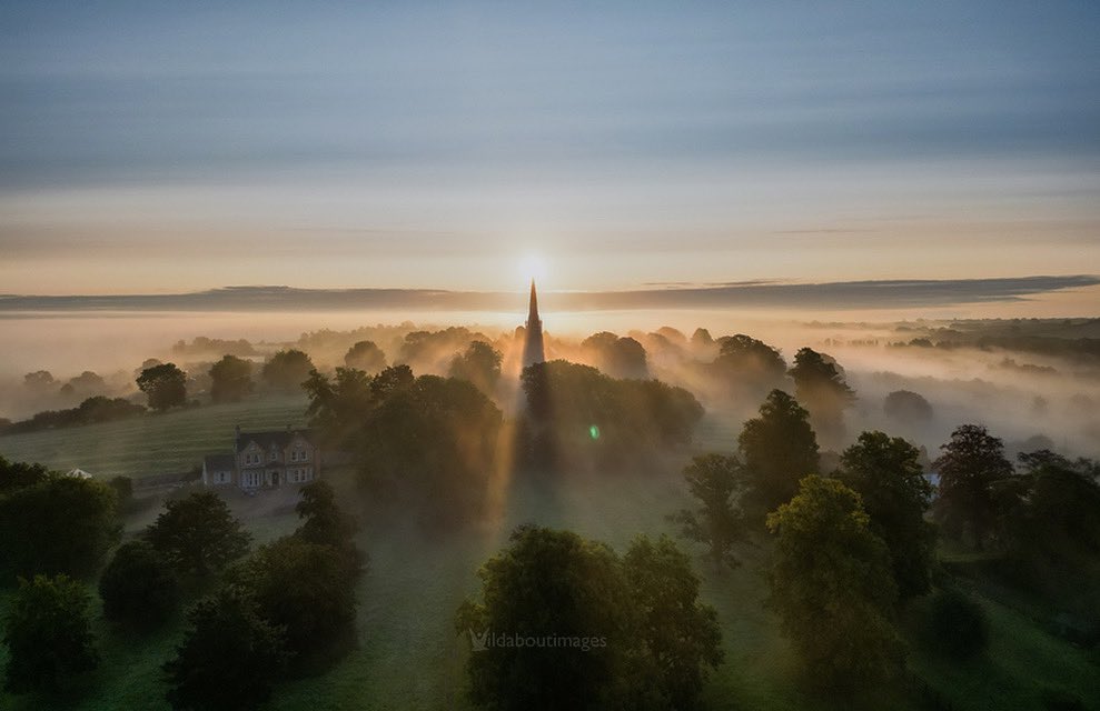 All Saints' Church, Braunston 
Northamptonshire at sunrise this morning (27th Aug) #sunrisephotography #sunrise #braunstonnorthamptonshire #braunston #dronephotography