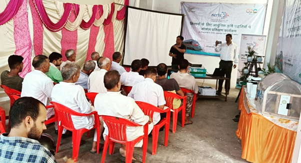 ut_MoHUA's tweet photo. #NCRTC is organising skill development programs in Ghaziabad &amp; Meerut, conducted by a team of agricultural experts, to provide training to farmers on modern agricultural techniques which help provide higher returns on per unit area of land, enhance income &amp; sustain livelihoods. https://t.co/ZVoDLifbLL