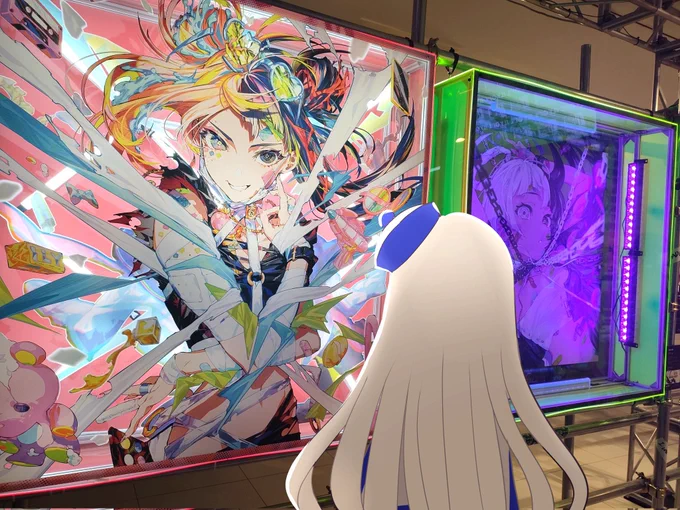 #ILYGIRL #MikaPikazo展 ミカピカゾさんの個展に行ってきました! 無料で見ていいのかと思うくらい素晴らしい空間でした! 生のライブペイントが見れて嬉しいです