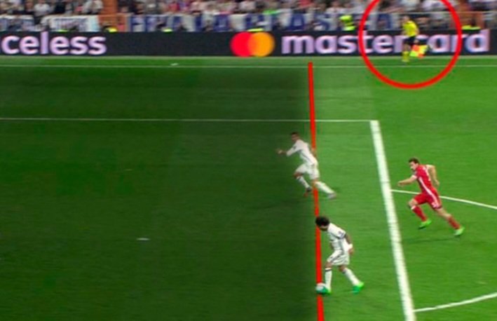 religionfcb's tweet photo. @daguitovaldes Dos goles de Cristiano en fuera de juego claro https://t.co/UilNiflC61