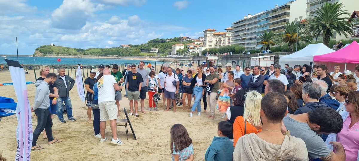 Bravo à toute l'équipe du petit prince d'Angelu pour cette 7ème édition de "Stand Up for Yoann" et merci à son parrain  <a href="/BixeLizarazu/">Bixente Lizarazu</a> 👏💪
<a href="/OrangePassionF/">OrangePassions</a> fière d'être partenaire de ce bel événement en faveur des enfants atteints de #Cancer 
#lifeatorange <a href="/OrangeNvAquit/">Orange Nouvelle Aquitaine</a>