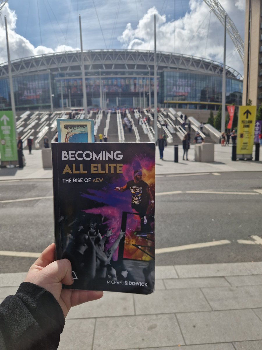 Wembley stadium ✅️ All In ✅️ Now need to meet the dadley boys @MSidgwick @hamflett and get this signed