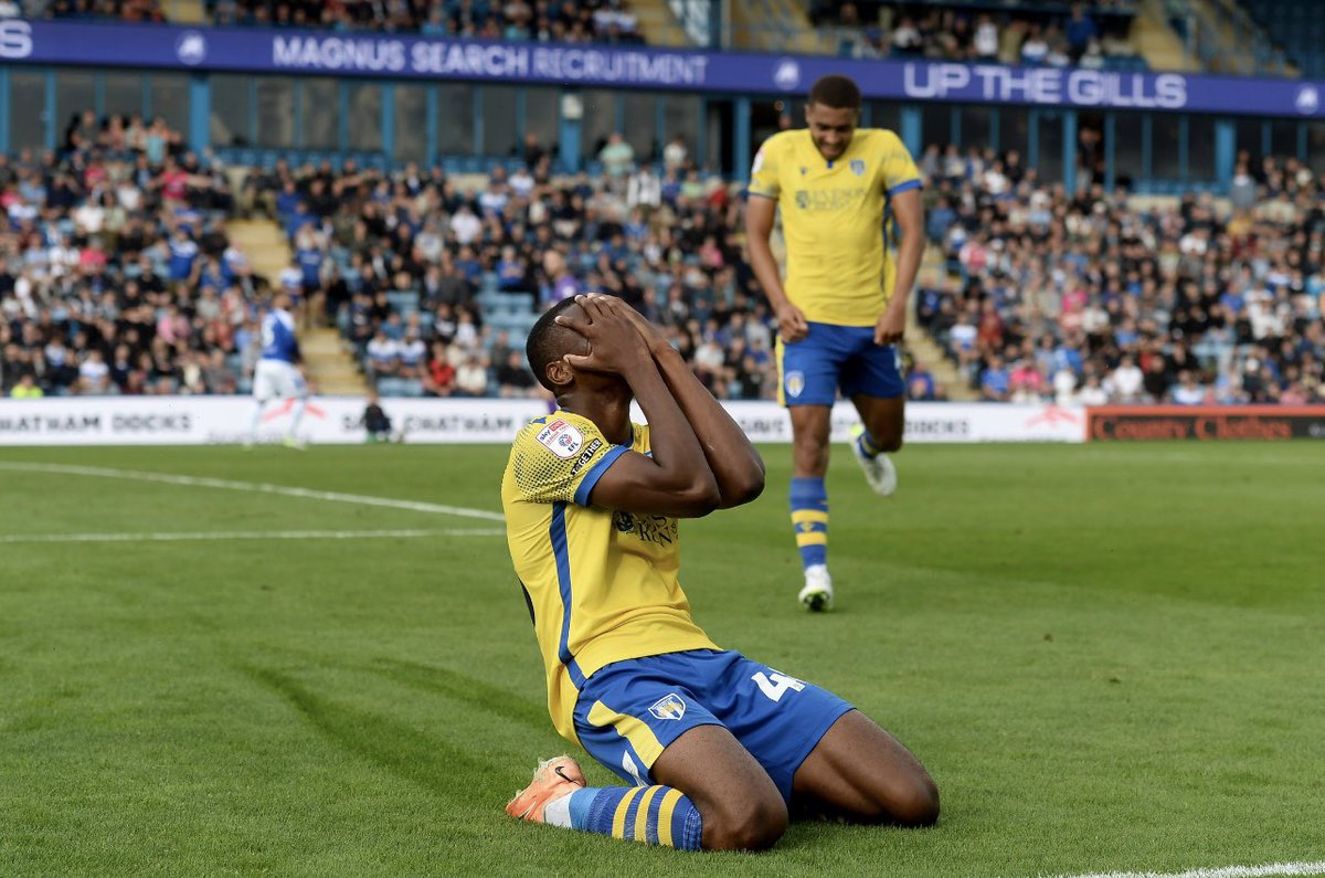 bradihi's tweet photo. First win of the season, glad to chip in with a goal ๐
First professional goal โ
Grateful to God๐
#APG #Colu #BI48 https://t.co/nvIU6tkh4b