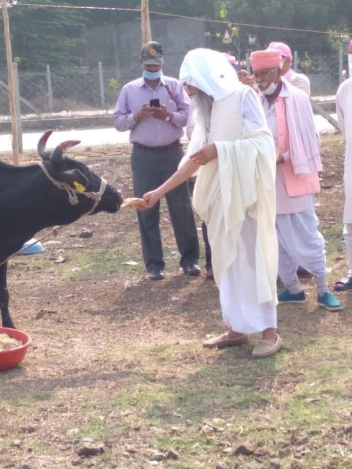 Jai guru dev 💯🙏👏🤲💐🚩🌱🍁💐🌞🌄🌞🌄🌞🫁
जब जवान में बल आ जाता है तो उसे आक्रोश कहते हैं, क्रोध नहीं कहते।*रक्षाबंधन पर बाबा जयगुरुदेव का संदेश
#जीव_रक्षा_का_लें_संकल्प