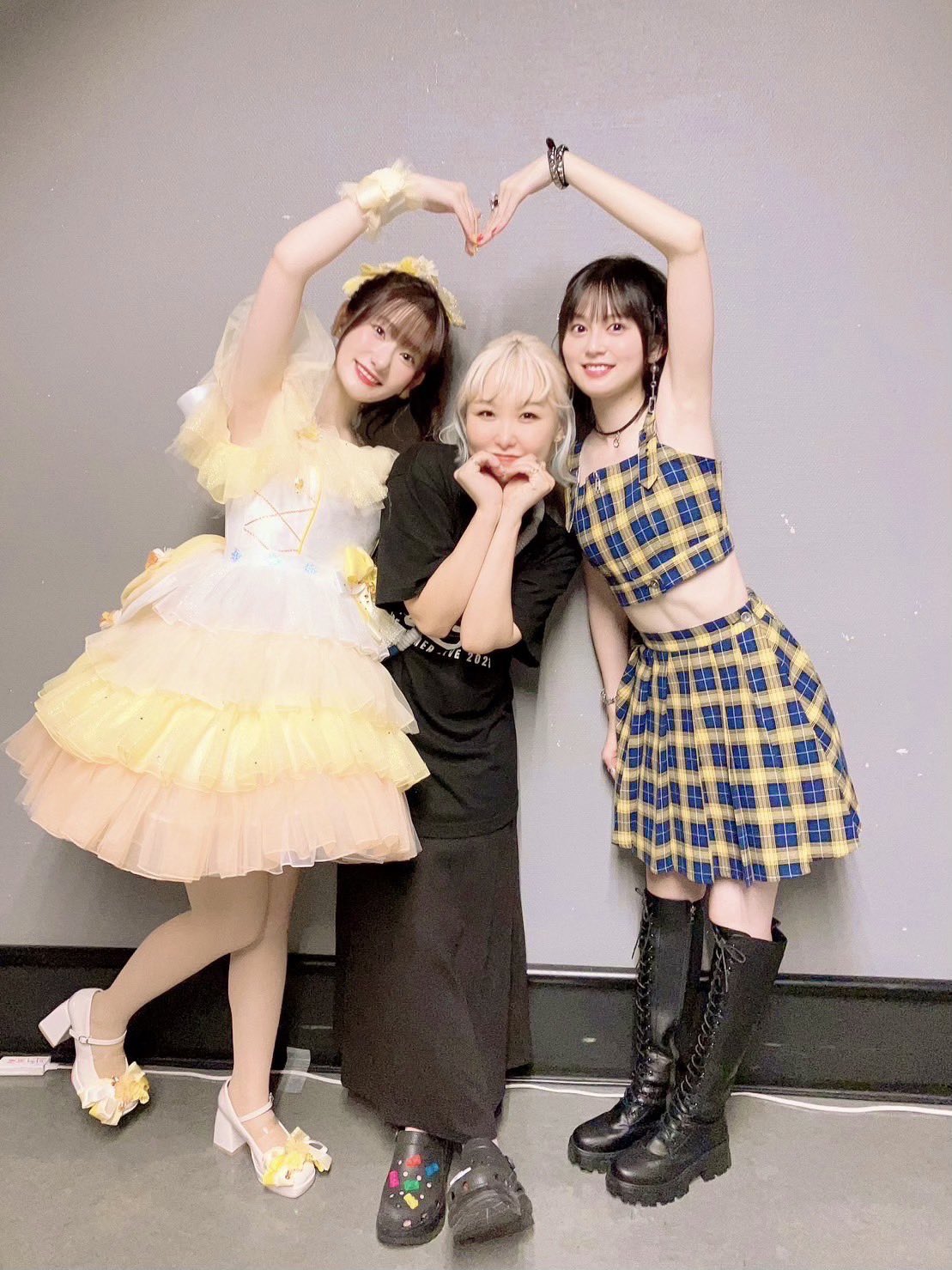 中島由貴 ブロマイド2枚 中島由貴❄4/25 写真集発売! on X:
