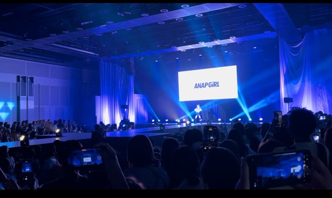 Twitterのコスプレ画像27