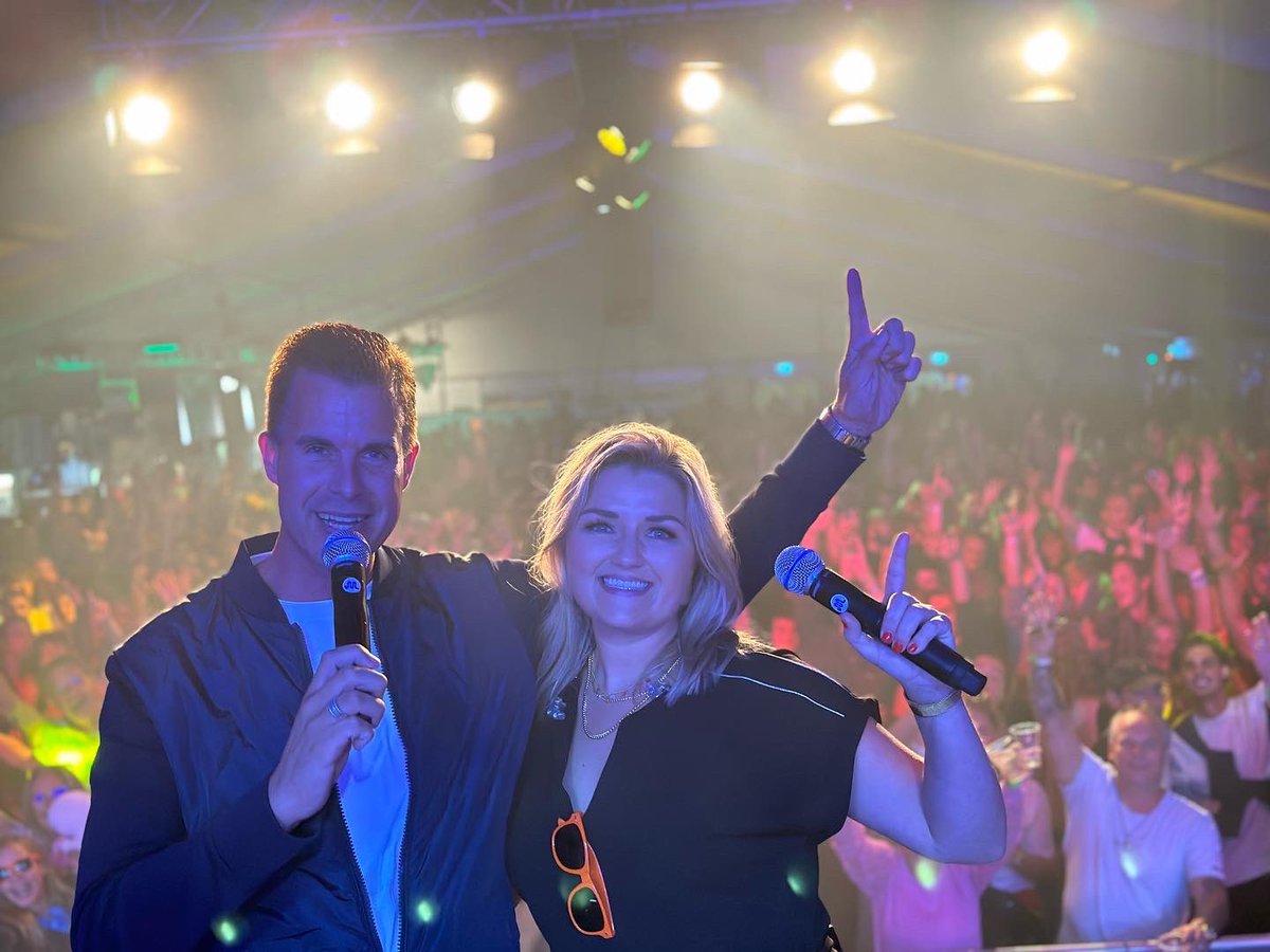 Unity NL tweet media