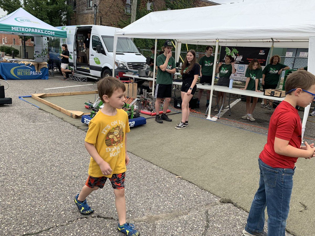 FIRST Team 302 tweet media