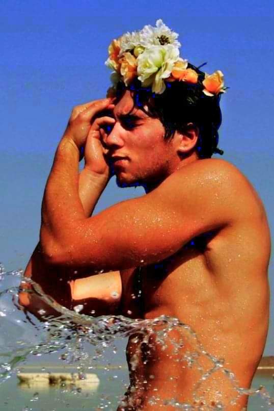 antinousgaygod's tweet photo. 🪷 Have a swim party today: 27 Aug is the #Volturnalia feast of #Volturnus, Roman god of rivers, fountains, pools. Dive in: the water's great! BUT: Beware of flashfloods, undercurrents undertow. Respect but never EVER under-estimate #Volturno! 🪷 https://t.co/BfEmJy1dH0