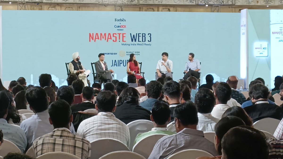 Joined the inspiring #Namaste Web3 event! 🚀 Met amazing students, developers, and artists, delved into the #Web3 realm. From tech talks to creative discussions, the energy was contagious! 🌐 Excited to see where these new connections lead. #NamasteWeb3
