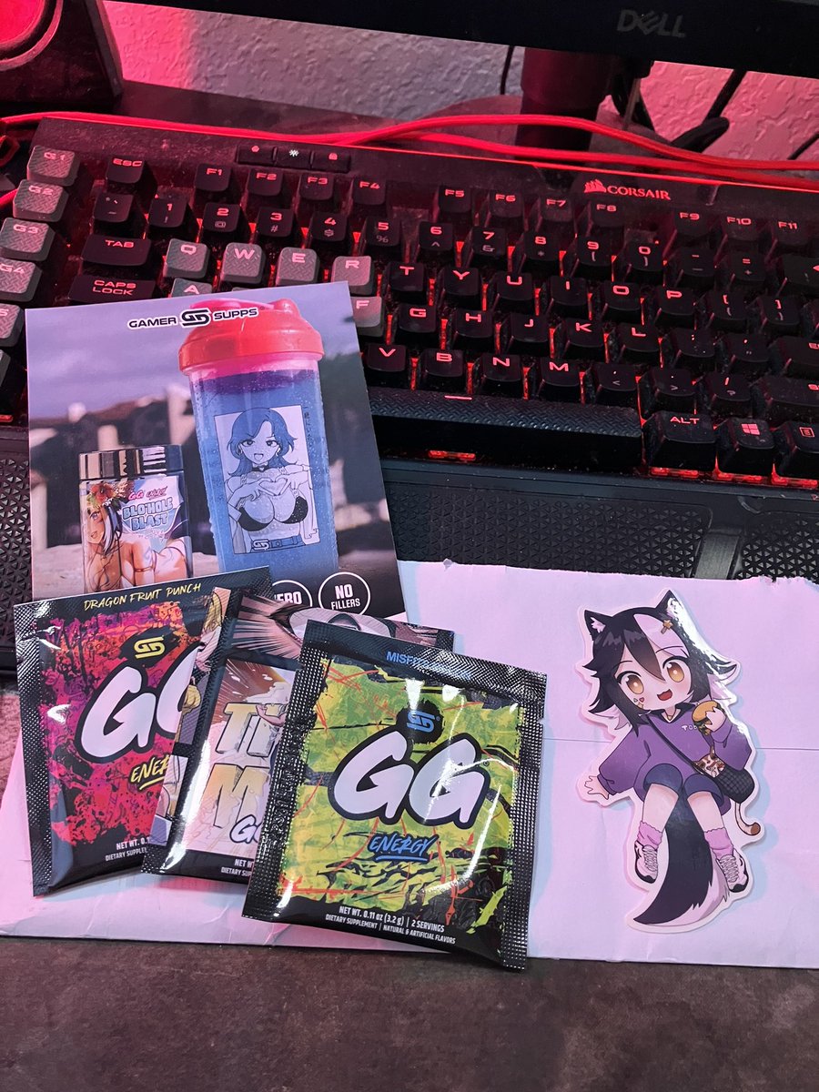 echoes_dispatch's tweet image. I GOT THE THING! Thank you!!! @UNREALGRL @GamerSupps