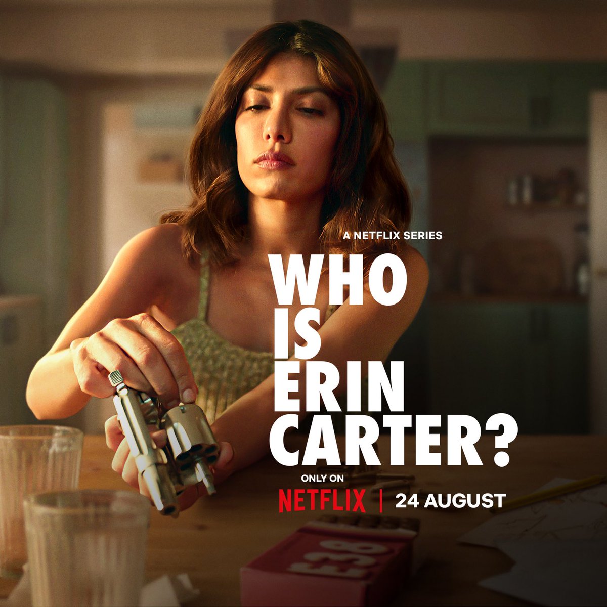 Pues me he visto los 3 primeros episodios de #QuienEsErinCarter en #Netflix, y quien busque thriller con una protagonista carismática, en la que se va liando y liando más la trama a medida que avanzan los episodios.. te puede hacer pasar el día sin más pretensión.