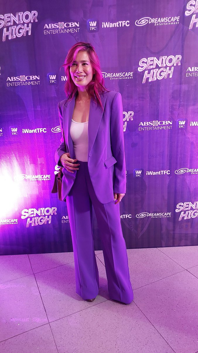 stanning_angel's tweet photo. Angel Aquino at the #SeniorHighSpecialScreening 💗 https://t.co/V7MYm8ZIrM