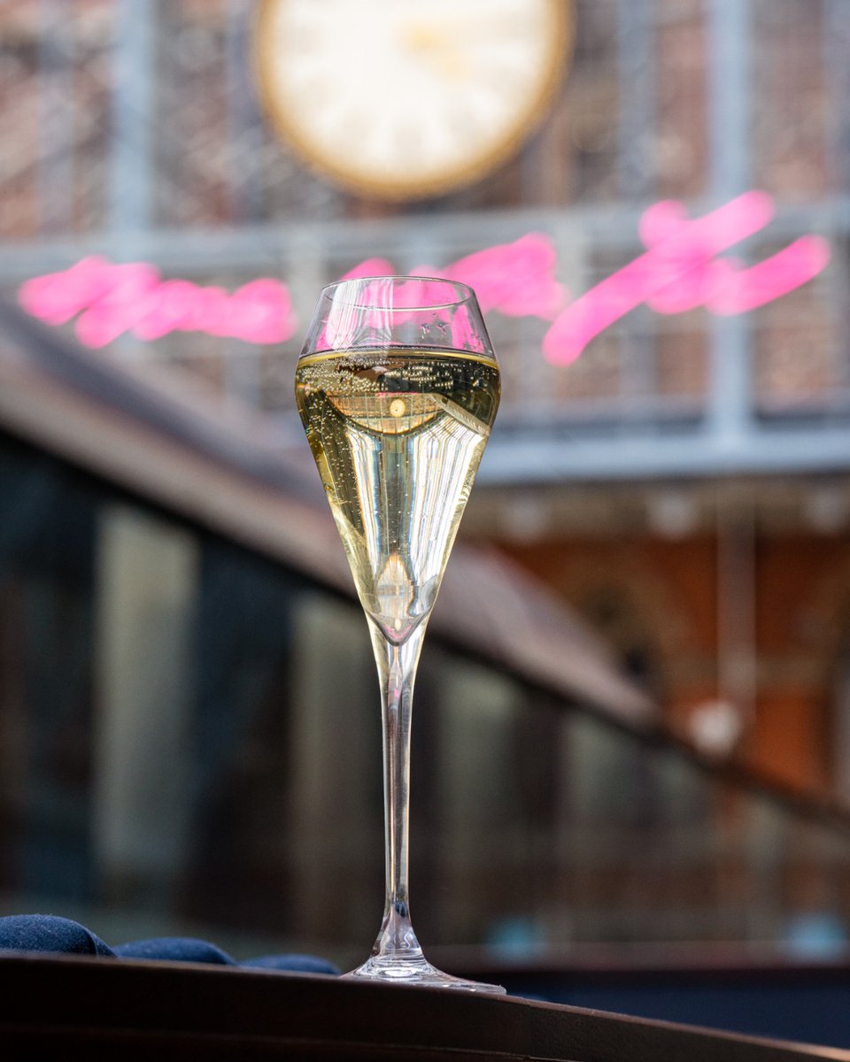 Bubbles for your #BankHoliday! 🍾 Book your table at Europe's Longest Champagne here:  bit.ly/3bh8e5g