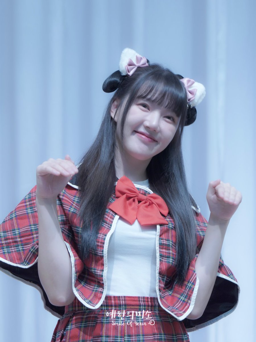 230827 MAKESTAR 판사인회 HD 귀여운 고양이다 🐱 #YERIN #예린 #정예린 #鄭睿隣 #イェリン #밤밤밤 @YERIN_OFFICIAL_