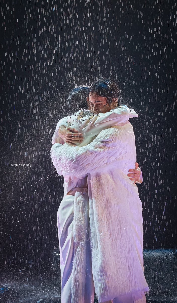 mybubstnywsf's tweet photo. noooo i love these so much 🤍

#GeminiFourthConcertD2 
#geminifourth #เจมีไนน์โฟร์ท https://t.co/1gX8BHeFRY