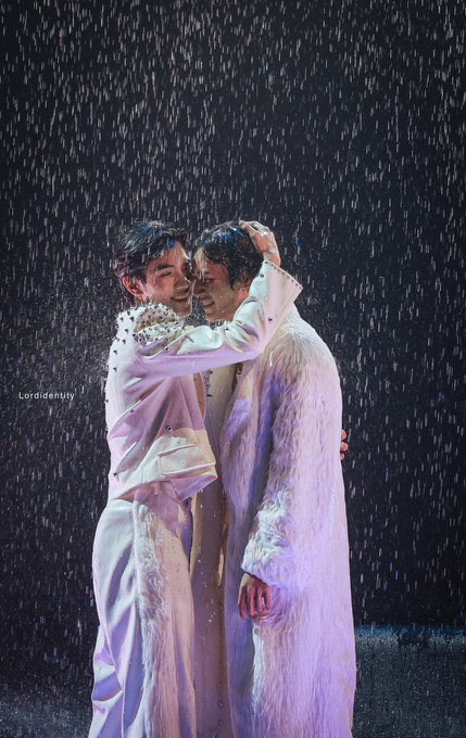 mybubstnywsf's tweet photo. noooo i love these so much 🤍

#GeminiFourthConcertD2 
#geminifourth #เจมีไนน์โฟร์ท https://t.co/1gX8BHeFRY