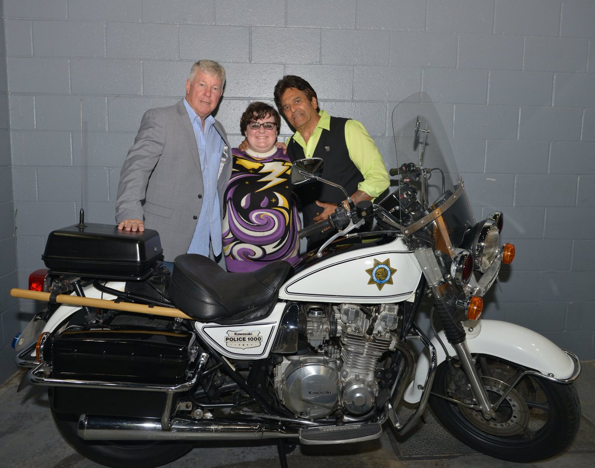 i also met larry wilcox and erik estrada, who i grew up watching! they were very kind.