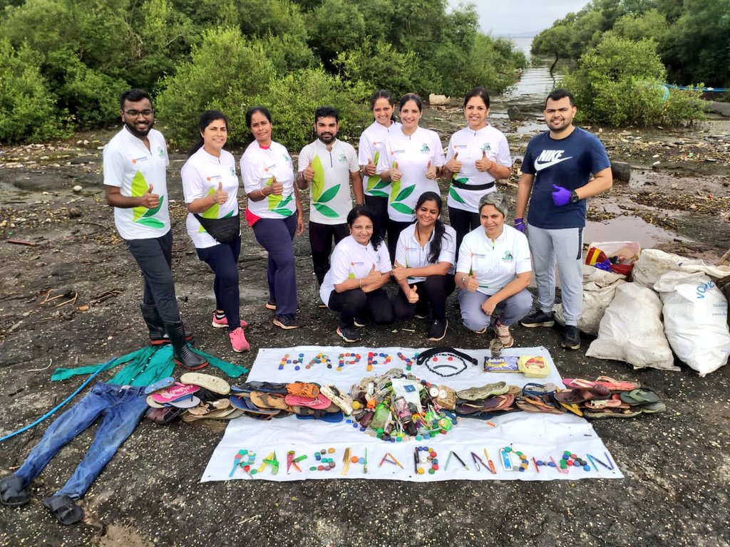 Week 158 #MangrovesCleanup

Rakshabandhan made by Ocean Waste

Our commitment to protect Mangroves from various Threats.
As a modern way of life we are buying max plastic cutleries some are very thin in size& max ends up into the Ocean.
It's a very serious issue.

#ClimateAction