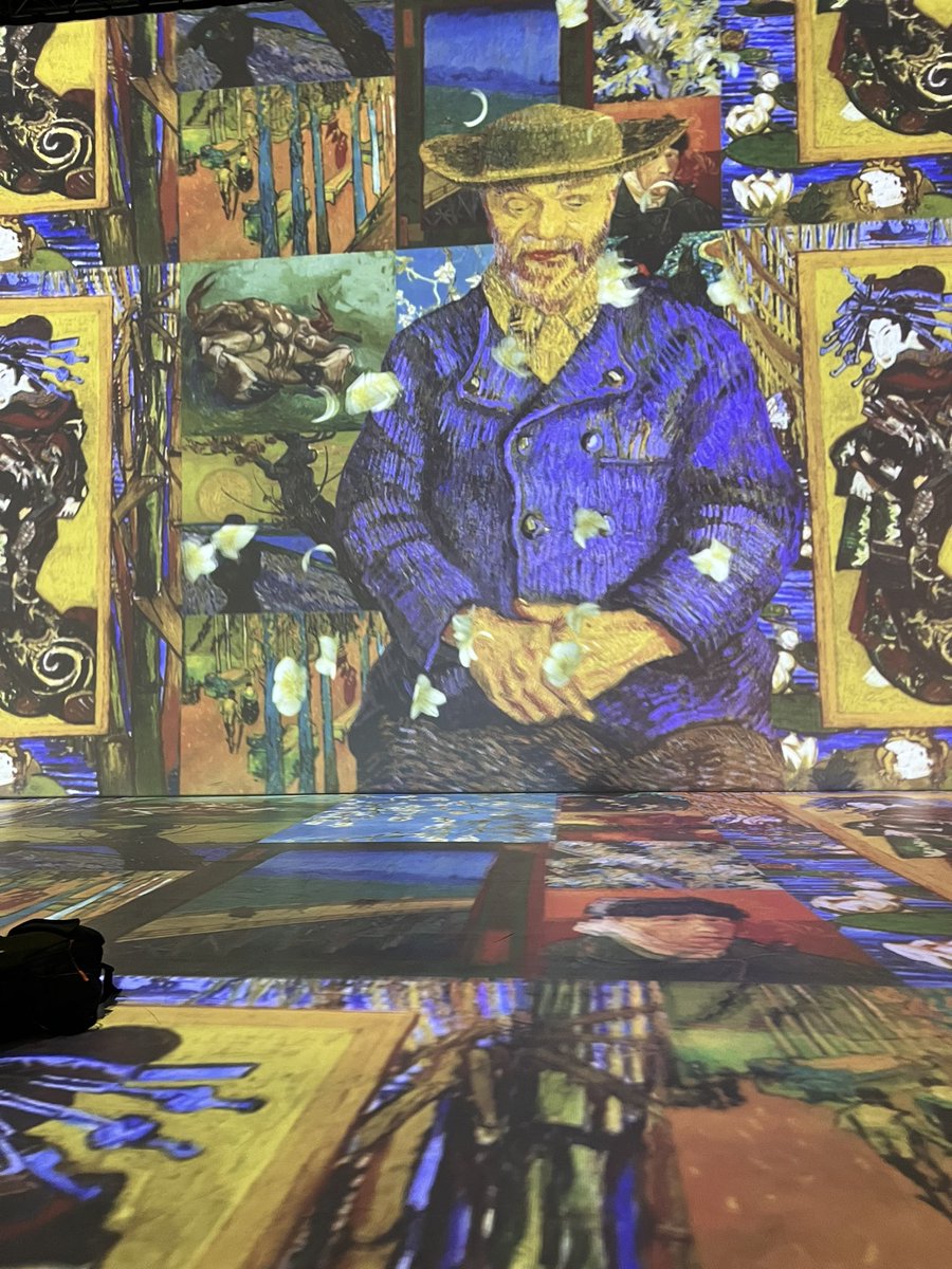 gopikanandu's tweet photo. Immersed in the mesmerizing world of Van Gogh like never before! The Van Gogh 360 experience in Bengaluru is an artistic journey that transcends time and space. Walking through his masterpieces feels like stepping into a dream. 🎨✨ #VanGogh360 #ArtisticOdyssey https://t.co/BJkRPeEV1i