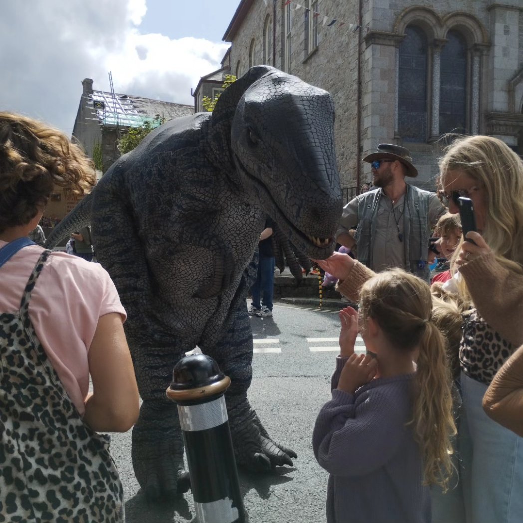 Cornwall Poetry Library tweet media