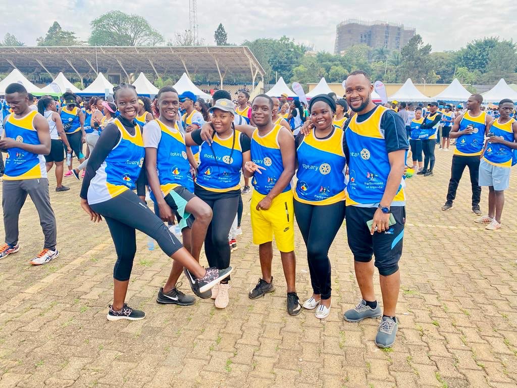 RotaractKibuli's tweet photo. “Once you choose hope, anything’s possible.” — Christopher Reeve

Today @RotaractKibuli created hope to the cancer patients ♋️ through participating in #RotaryCancerRun23 @RotaractD9213 @RotaryMedia256 @Rotaract_TV @UgRotaryCancerP 

#rctklakibuli #KibuliGovernment #HopeCreators https://t.co/zBRJ4zTSRY
