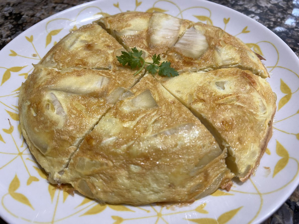 Tortilla española con pana 
Buenos días twppl!™ Feliz domingo!