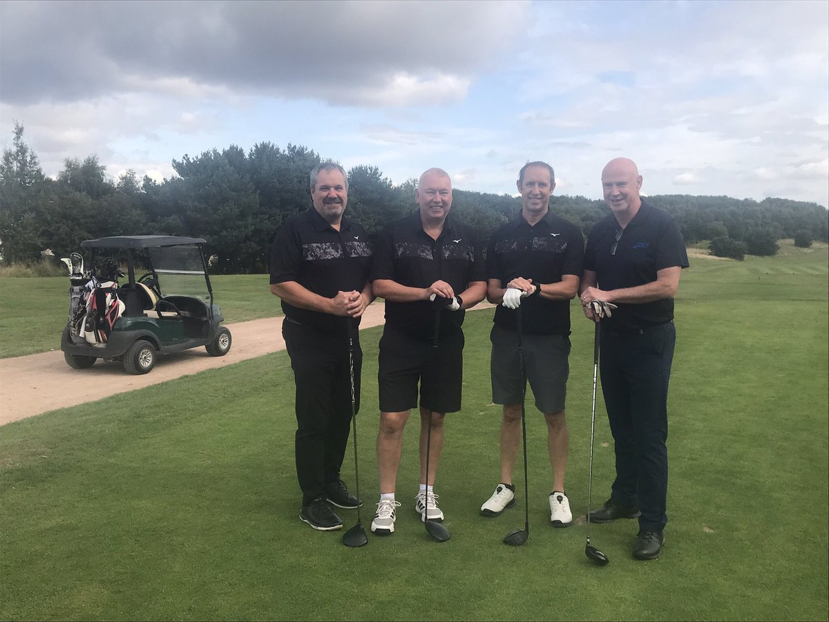 Great day yesterday supporting my best man Danny Rooney’s charity golf day @DrumoigGC in aid of @guidedogsscot net 62.5 with Greig, Chris and Richard ☀️ ⛳️ 💰