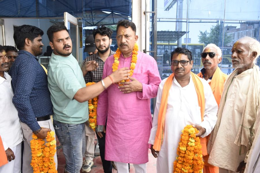 DSingh4BSP's tweet photo. बुजुर्गों का तीर्थ भ्रमण-देवेंद्र बने श्रवण" कार्यक्रम के अंतर्गत तीर्थ दर्शन लगातार जारी है।
#Devendrasingh #bjprewa #bhajpa #bhartiyajantaparty #BJPGovernment #BJP4IND #bjprewateonthar #teonthar #NarendraModi #JPNadda #AmitShah #NarendraSinghTomar #VDSharma #narrotammishra #ShivrajSinghChouhan #Bjp #bjpmp