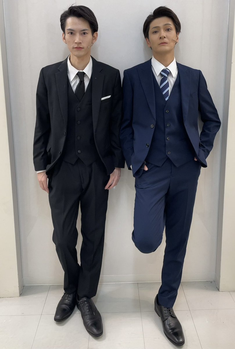 #ミュージカルヴィンチェンツォ
千秋楽終了！
ご来場、ご視聴ありがとうございました。
無事に全17公演終えました。

ヴィンチェンツォ・カサノ役まーしーと。

また30日21時からのじかんだいでゆっくり語ります↓
uedakandaichannel.com/news/dttScB598…

本当に、本当にありがとうございました。
우에다 칸다이