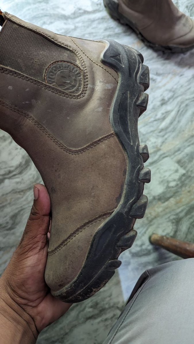 smartquestbihar's tweet photo. #woodland
#AdventureWithin
#noexcuse
#casualwear
#weekend
#pic #photo #selfpic #mirrorselfie #photo #photography #aesthetic #selfcare #motivationalquotes #motivation #fitness #fitnessmodel #fitnessmotivation #athlete #workout #workoutmotivation #mensphysique #menstyle #fashion😡 https://t.co/9ML6gjc7Ax