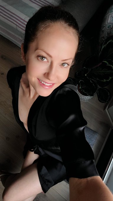 JOIN NOW❣️🔥🔥 ➡️➡️➡️https://t.co/JKc945IXX1 https://t.co/uhkalVYQPH